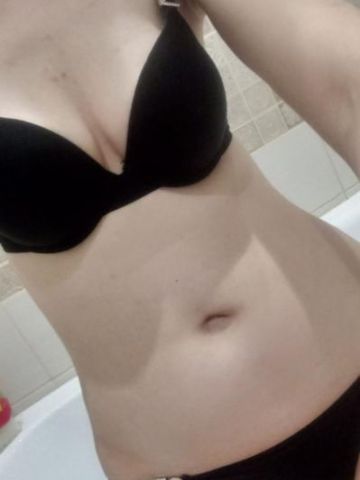 Моника Апп Реал